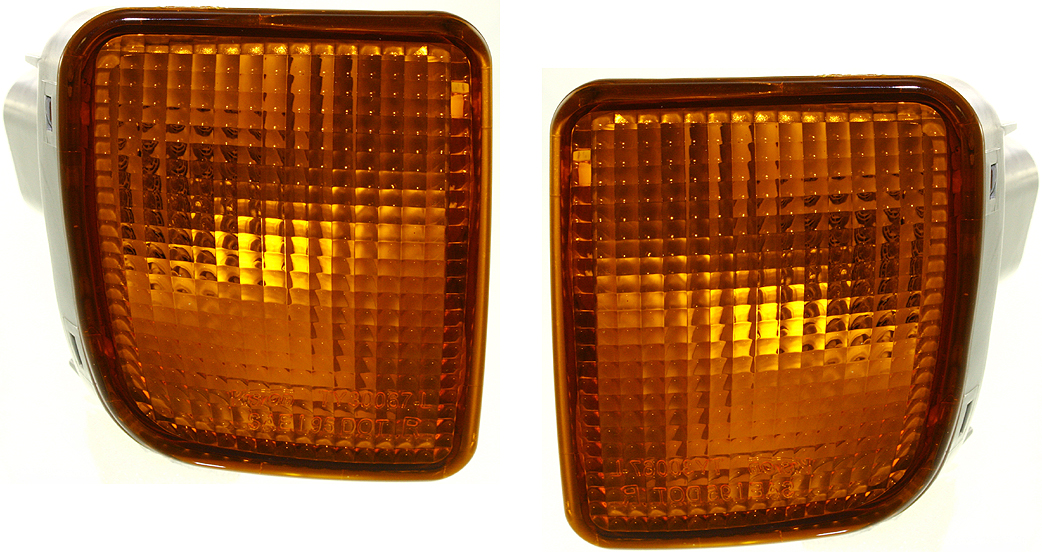 AM TACOMA 97-00 SIGNAL LAMP RH AND LH Assembly SKU SET 12-5075-00 Partslink TO2531128 TO2530128 OEM 8151004010-8152004010