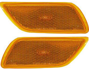 AM FOCUS 00-05 FRONT SIDE MARKER LAMP RH AND LH Assembly w o Appearance Pkg. SKU SET 12-5155-00 Partslink FO2551134 FO2550134 OEM 2S4Z15A201AB 2S4Z15A201AA