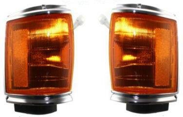 AM TOYOTA P U 87-88 CORNER LAMP RH AND LH Assembly Halogen Exc. Base Models w Chrome Trim RWD SKU SET 18-1431-34 Partslink TO2520117 TO2521119 OEM 8161089164-8162089164