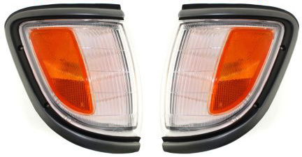 AM TACOMA 95-96 CORNER LAMP RH and LH Set of 2 Assembly SKU SET 18-3195-00 Partslink TO2520141 TO2521141 OEM 8161004010-8162004010