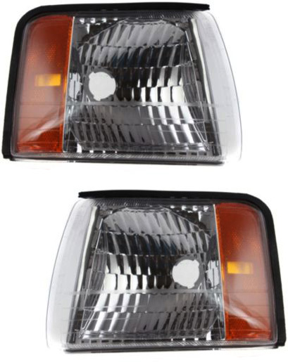 AM DEVILLE 97-99 CORNER LAMP RH and LH Set of 2 Lens and Housing SKU SET 18-5073-01 Partslink GM2540102 GM2541102 OEM 16522805-16522806