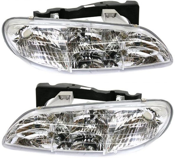 AM GRAND AM 96-98 HEAD LAMP RH AND LH Assembly Halogen SKU SET 20-3165-00 Partslink GM2502140 GM2503140 OEM 16524657-16524658