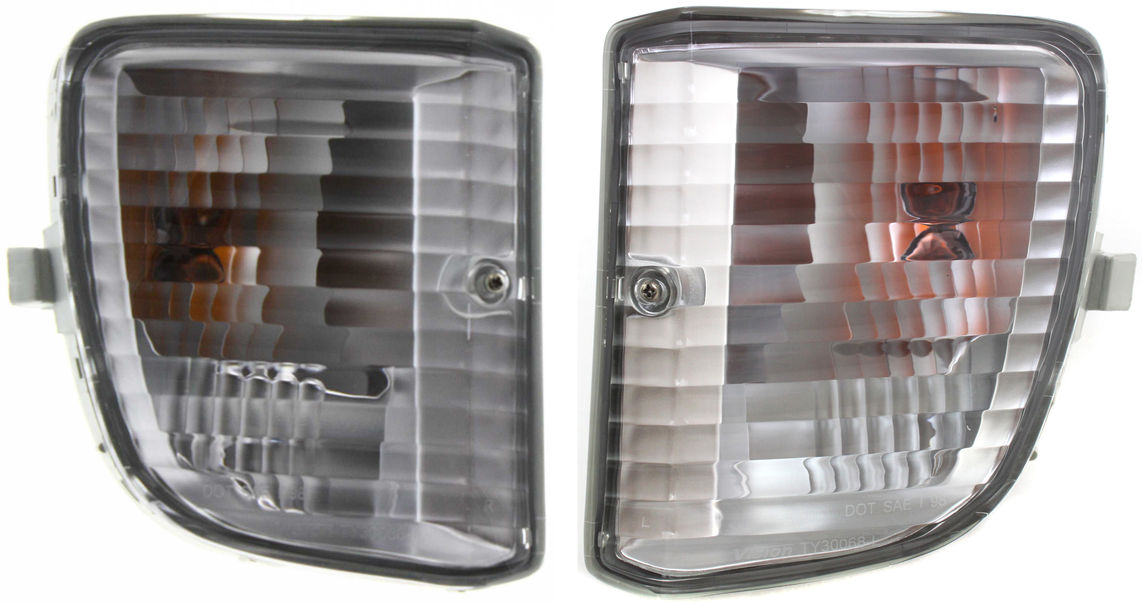 AM RAV4-01-03 SIGNAL LAMP RH AND LH Assembly w o Fog Lamp SKU SET 3121639RAS Partslink TO2530139 TO2531139 OEM 8152142050-8151142050