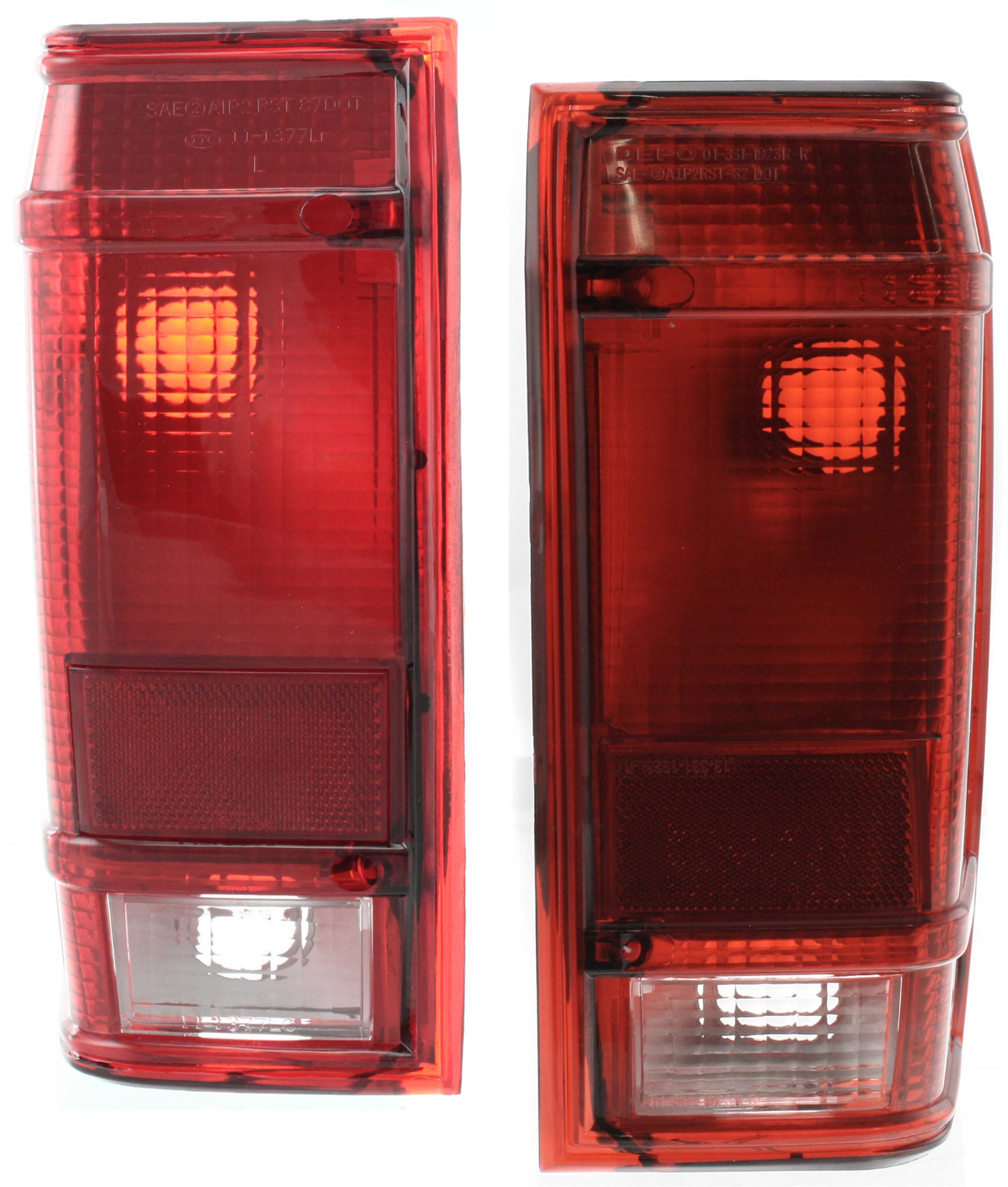 AM RANGER 91-92 TAIL LAMP RH AND LH Lens and Housing SKU SET 3311923RUS Partslink FO2800143 FO2801143 OEM F1TZ13405C F1TZ13404C