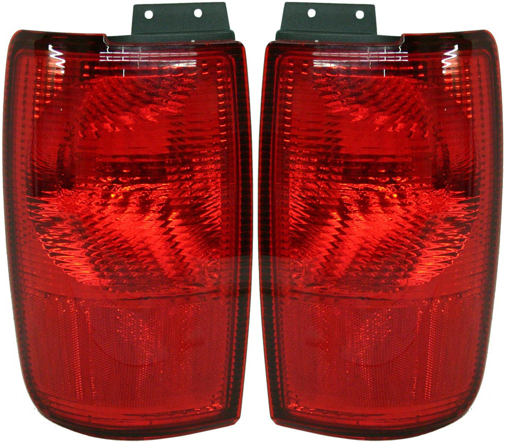 AM NAVIGATOR 98-02 TAIL LAMP RH AND LH Outer Lens and Housing SKU SET 3311970RUS Partslink FO2800169 FO2801169 OEM XL7Z13405AA XL7Z13404AA