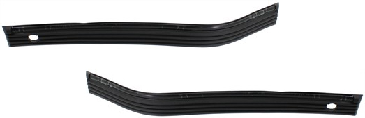 AM C K FULL SIZE P U 88-02 FRONT BUMPER MOLDING RH and LH Black 2 Piece Type SKU SET 5778-3 Partslink GM1059215 GM1058215 OEM 15682334-15682333
