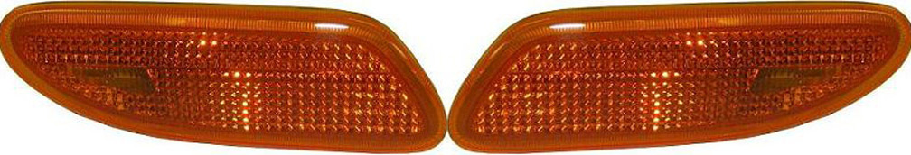 AM C CLASS 01-07 FRONT SIDE MARKER LAMP RH AND LH Lens and Housing Coupe Sedan Wagon SKU SET 65912 Partslink MB2570102 MB2571102 OEM 2038200721-2038200821