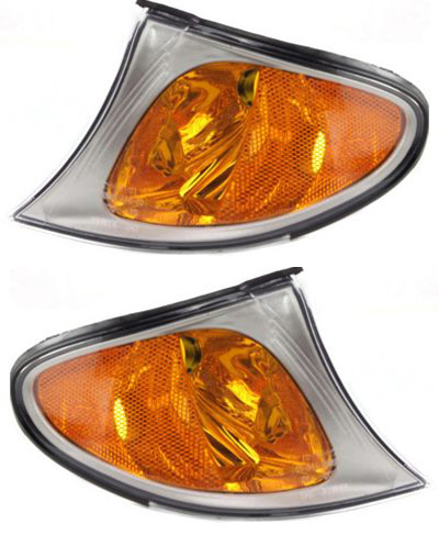AM 3 SERIES 02-05 CORNER LAMP RH and LH Assembly Halogen Sedan Wagon Titanium Surround Trim SKU SET B104103 Partslink BM2520110 BM2521110 OEM 63136915383-63136915384