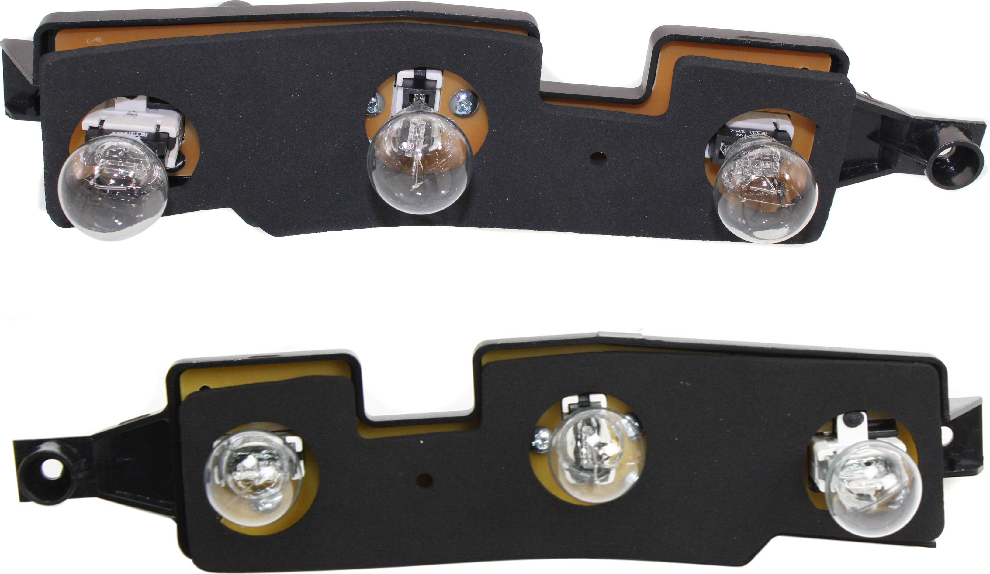 AM C K FULL SIZE PICKUP 88-00 TAIL LAMP CONNECTOR PLATE RH and LH w Bulb Exc. 15-000 Lbs. GVW SKU SET C733103 Partslink GM2807101 GM2806101 OEM 16511566-16511565