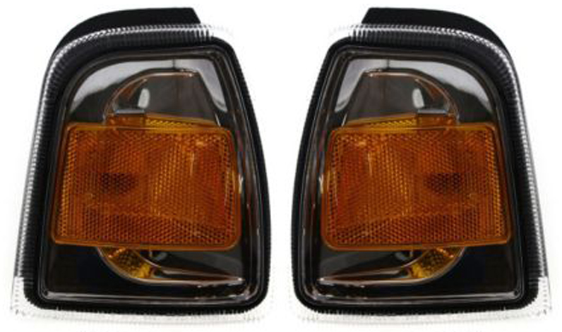 AM RANGER 6-11 CORNER LAMP RH AND LH Assembly SKU SET F104119 Partslink FO2530171 FO2531171 OEM 6L5Z15A201AA 6L5Z15A201BA