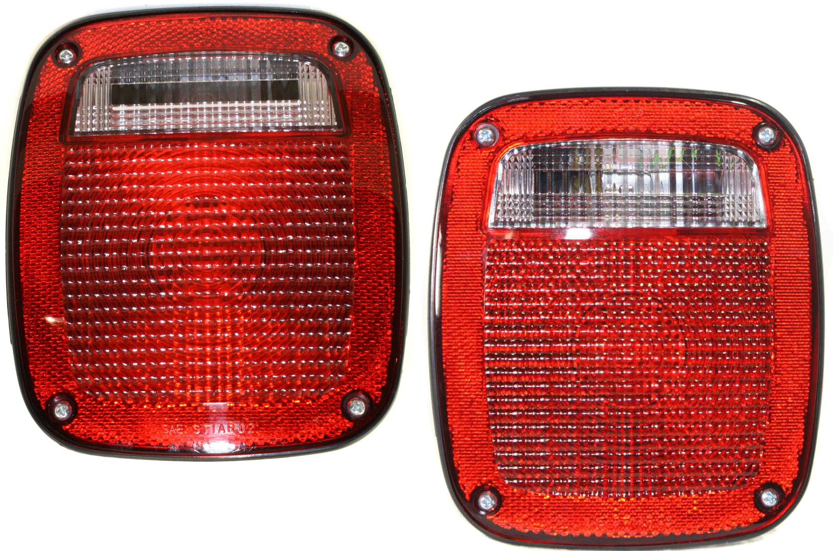 AM CJ5 CJ7-76-80 TAIL LAMP RH AND LH Assembly SKU SET J730105 Partslink CH2801115 CH2800115 OEM J5457198 J5457197