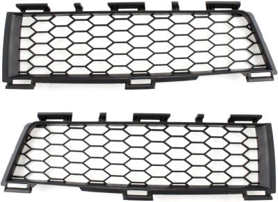 AM VIBE 03-04 FRONT BUMPER GRILLE RH AND LH Black SKU SET P070313 Partslink GM1200493 GM1200492 OEM 88969808-88969809