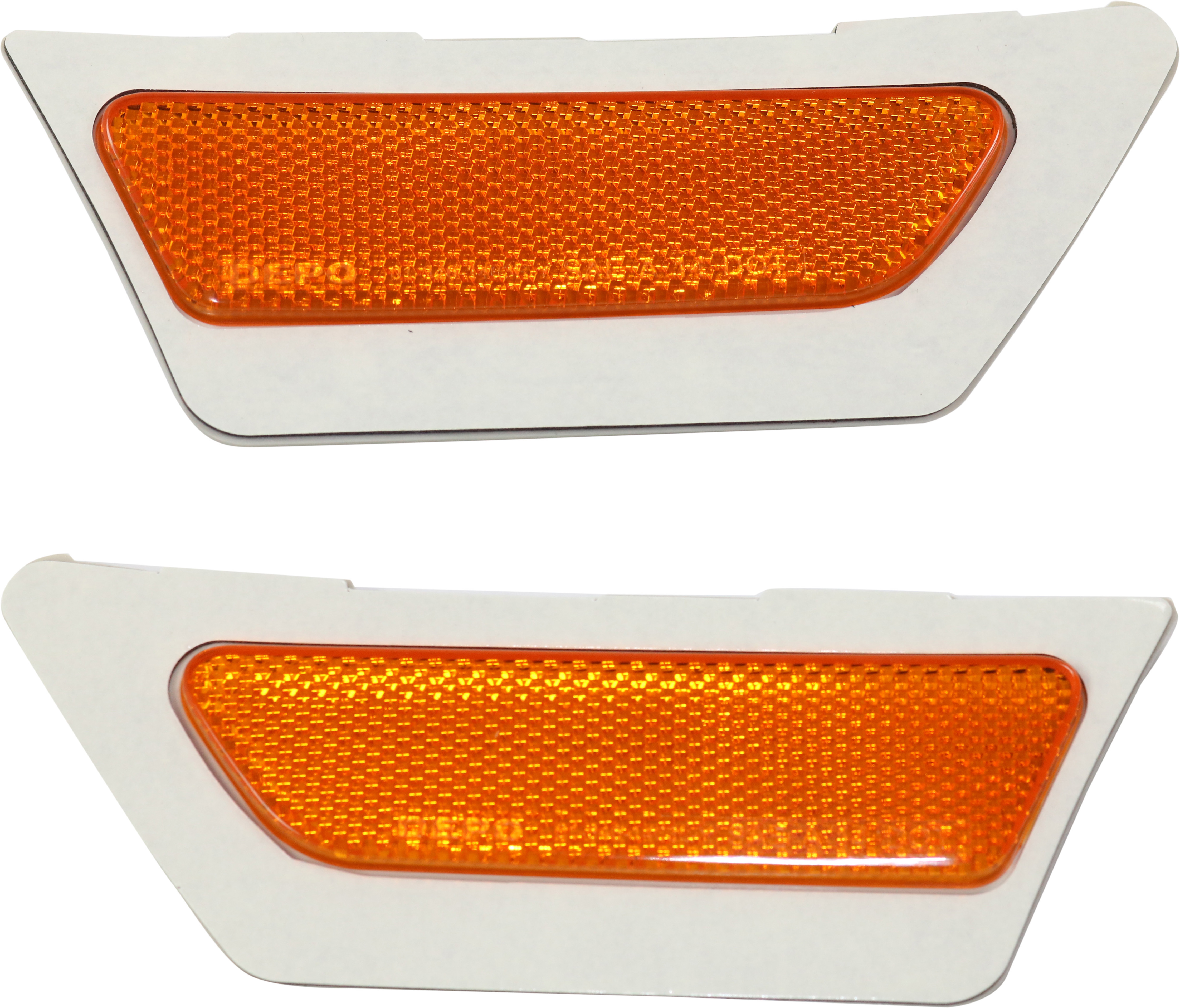 AM A4-17-19 S4-17-18 FRONT SIDE MARKER LAMP RH AND LH CAPA SKU SET RA10450001Q Partslink AU2554102C AU2555102C OEM 8W0945071-8W0945072