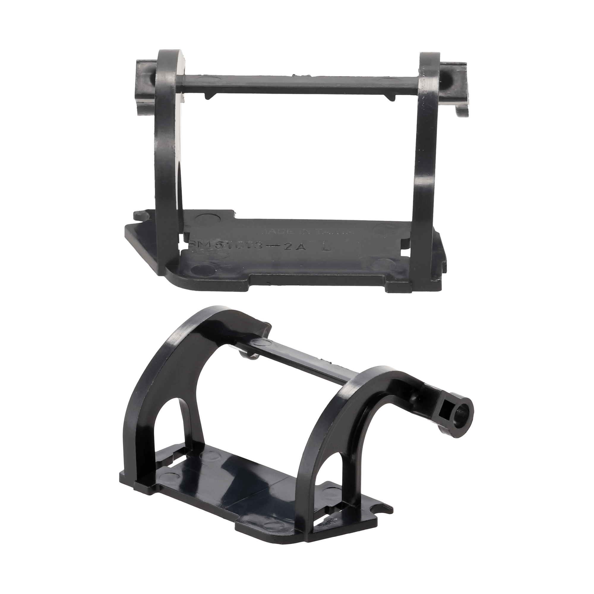 AM 5 SERIES 04-10 FRONT BUMPER BRACKET RH AND LH Washer Jet Bracket Sedan w M Sport Package Wagon w Sport Package SKU SET RB01310065 Partslink BM1048134 BM1049134 OEM 51117896601-51117896602