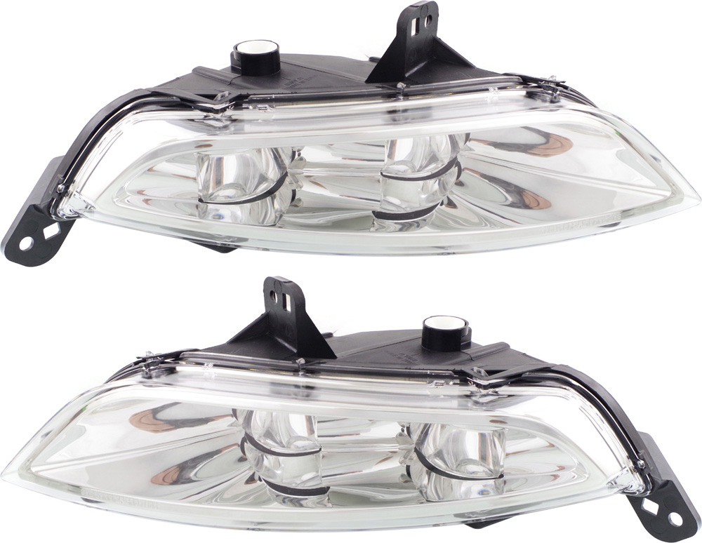 AM CHRYLSER 200-15-16 FRONT FOG LAMP RH AND LH Assembly LED Chrome Interior SKU SET REPC107561 Partslink CH2592150 CH2593150 OEM 68186390AB 68186391AB