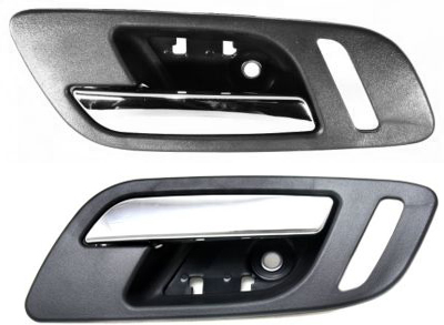AM SILVERADO SIERRA 1500-07-13-2500 HD 3500 HD 07-14 FRONT DOOR HANDLE RH and LH Inside Chrme Lvr and Blk Hsg. Fits 2007 Non Classic SKU SET REPC462318 Partslink GM1353151 GM1353149 OEM 22855620-15847311-22855627