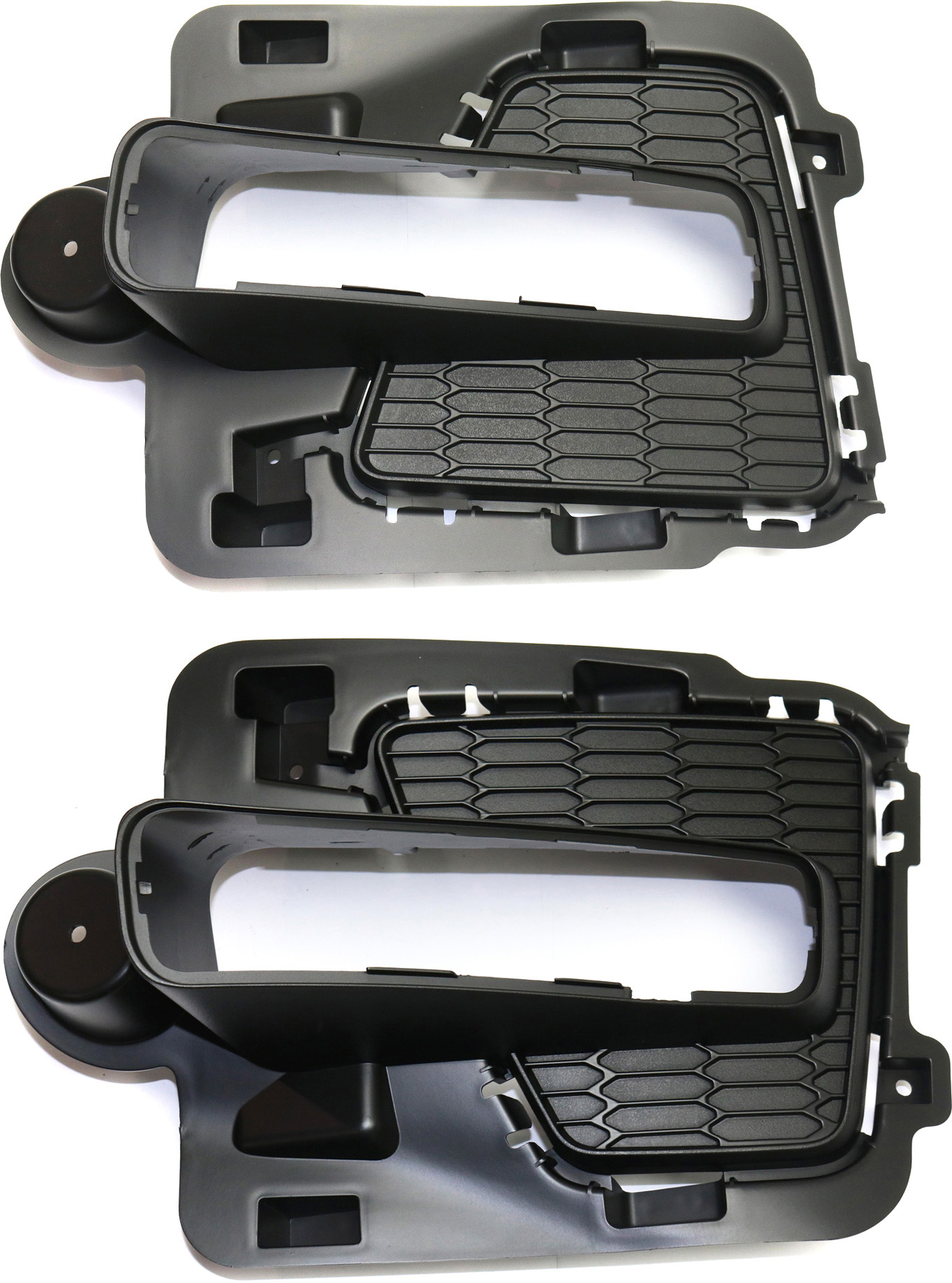 AM EXPEDITION 15-17 FRONT FOG LAMP MOLDING RH AND LH Textured Black SKU SET REPF108009 Partslink FO1039156 FO1038156 OEM FL1Z15A245BA FL1Z17E811BC