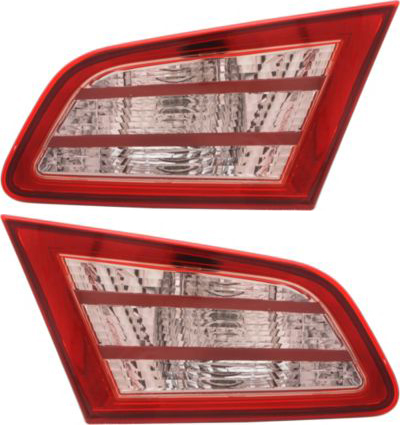 AM G35-03-04 TAIL LAMP RH AND LH Assembly Sedan SKU SET REPI731305 Partslink IN2883105 IN2882105 OEM 26540AL500-26545AL500