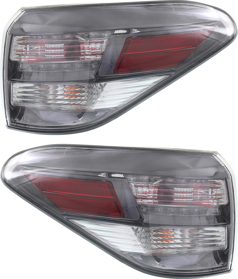 AM RX350-10-12 TAIL LAMP RH AND LH Outer Assembly Canada Built Vehicle SKU SET REPL730189 Partslink LX2805105 LX2804105 OEM 815500E021-815600E021