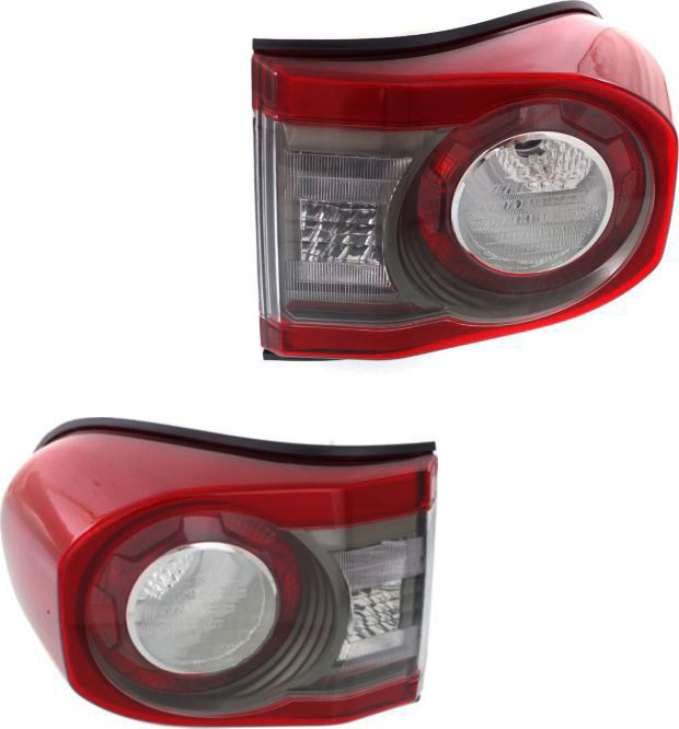 AM FJ CRUISER 12-14 TAIL LAMP RH AND LH Lens and Housing SKU SET REPT730365 Partslink TO2819153 TO2818153 OEM 8155135380-8156135310