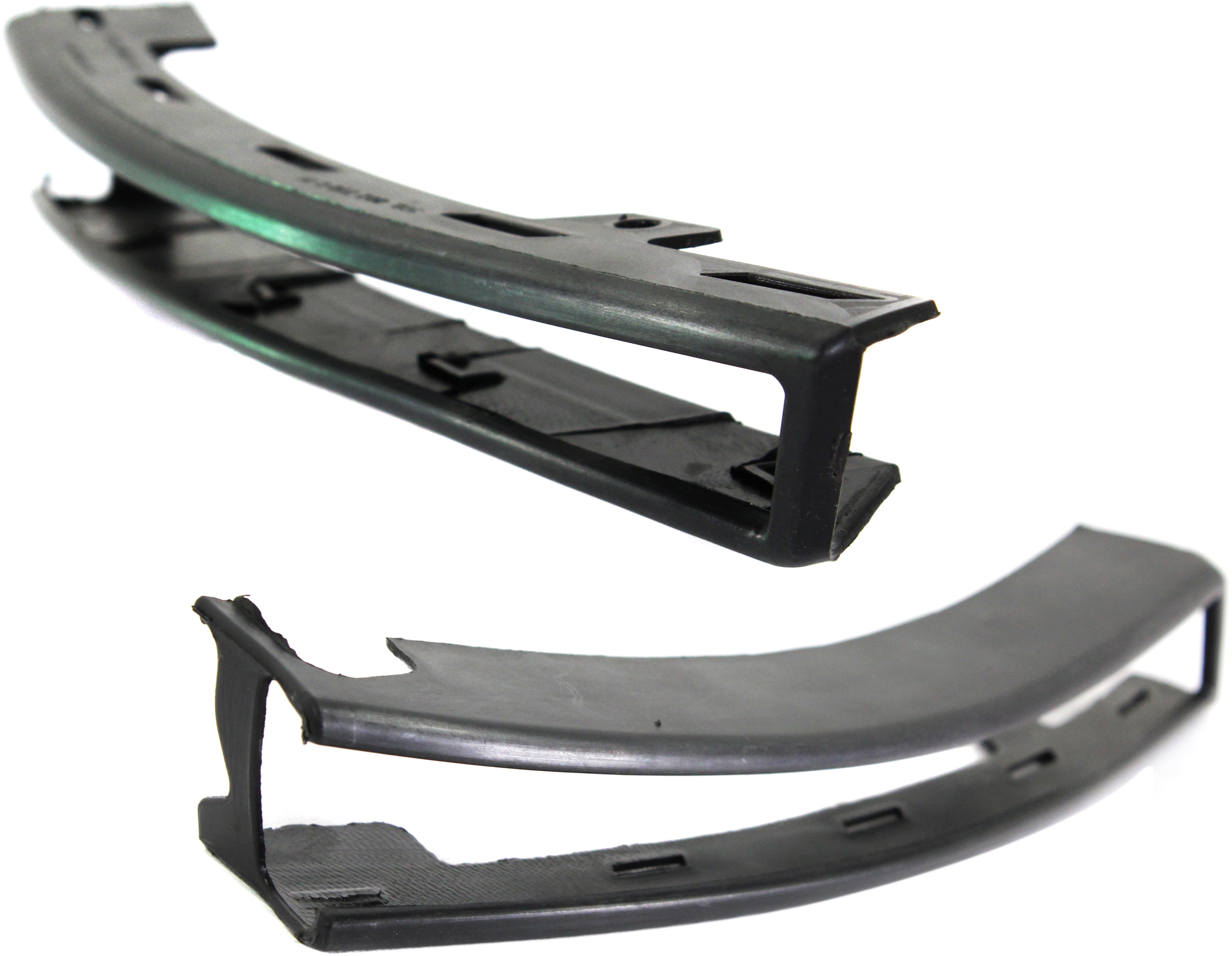 AM PASSAT 06-10 FRONT BUMPER MOLDING RH AND LH Outer Impact Strip SKU SET REPV016105 Partslink VW1059101 VW1058101 OEM 3C0807718CGRU 3C0807717CGRU