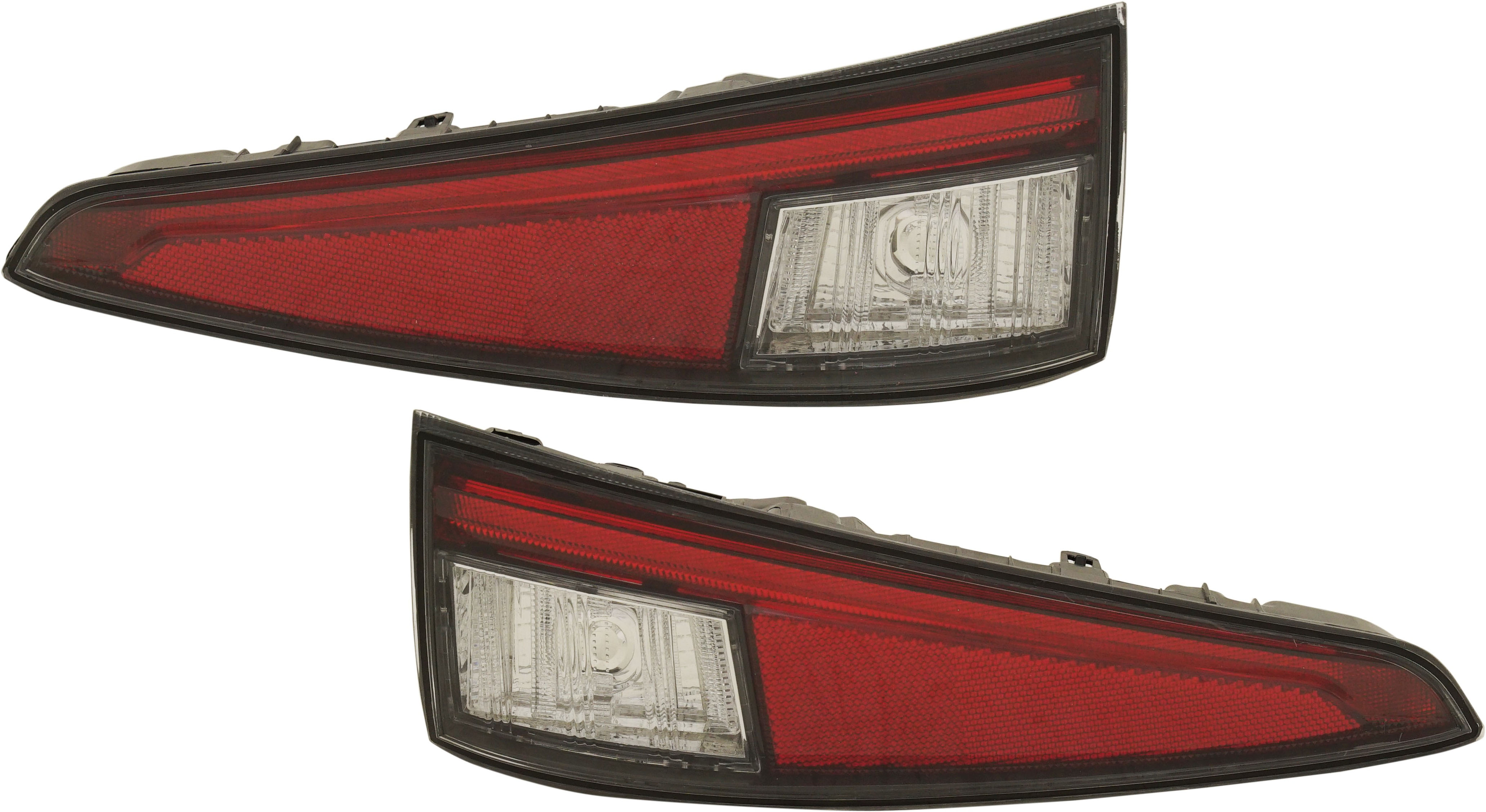 AM PRIUS 16-18 TAIL LAMP RH AND LH Lower Lens and Housing SKU SET RT73010055 Partslink TO2886106 TO2887106 OEM 8158147021-8159147021