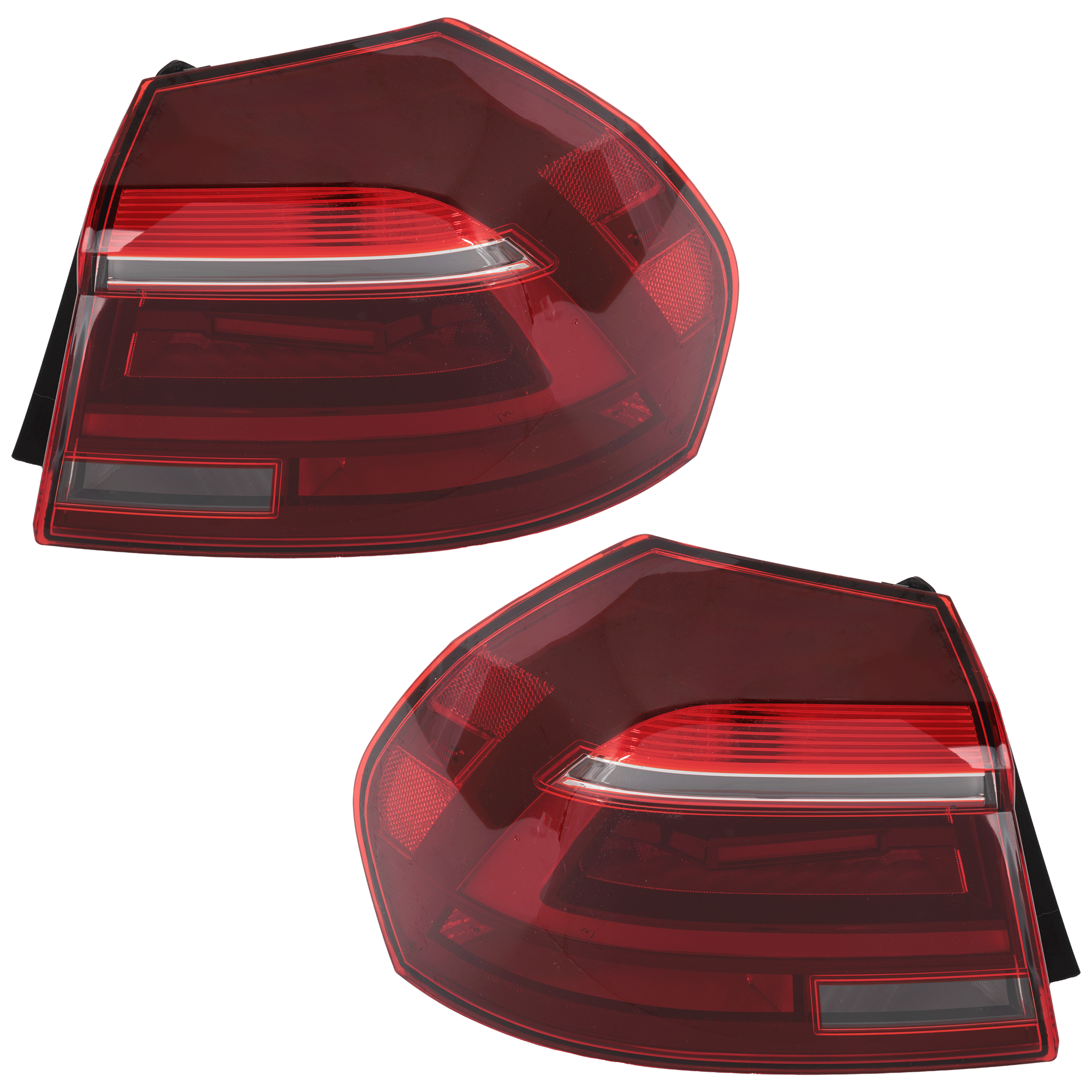 AM PASSAT 17-19 TAIL LAMP RH AND LH Outer Assembly LED From 7-4-16 SKU SET RV73010029A Partslink VW2805123 VW2804123 OEM 561945208C 561945207C