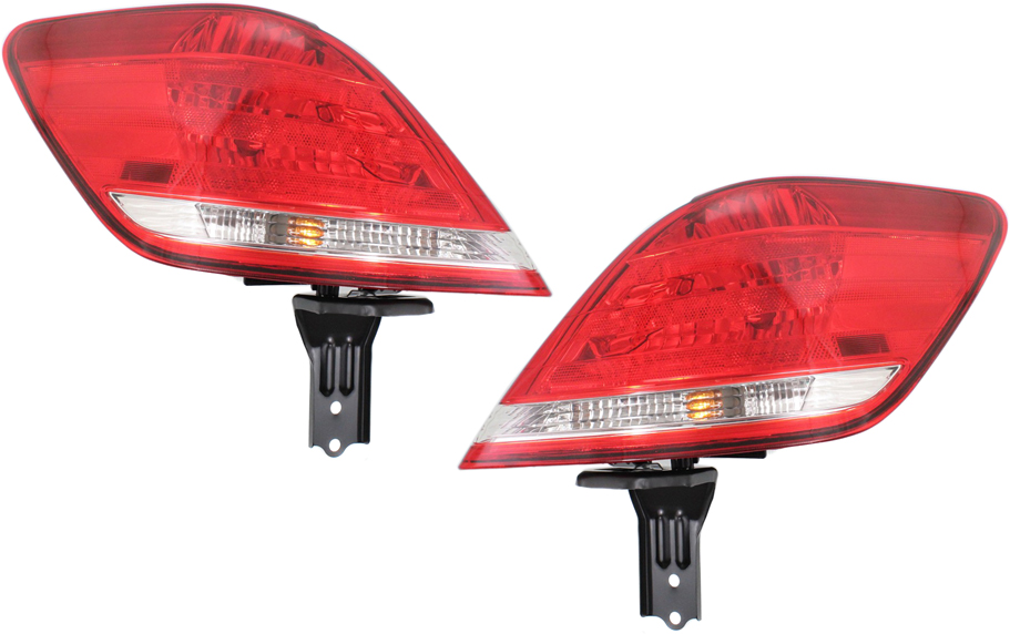 AM AVALON 05-10 TAIL LAMP RH AND LH Outer Assembly Halogen SKU SET T730155 Partslink TO2805100 TO2804100 OEM 81550AC090-81560AC090
