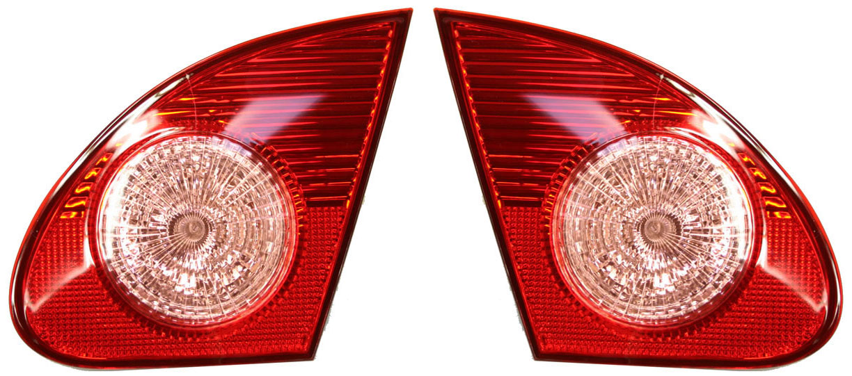 AM COROLLA 03-08 TAIL LAMP RH AND LH Inner Assembly Halogen SKU SET T731309 Partslink TO2883103 TO2882103 OEM 8167002030-8168002030