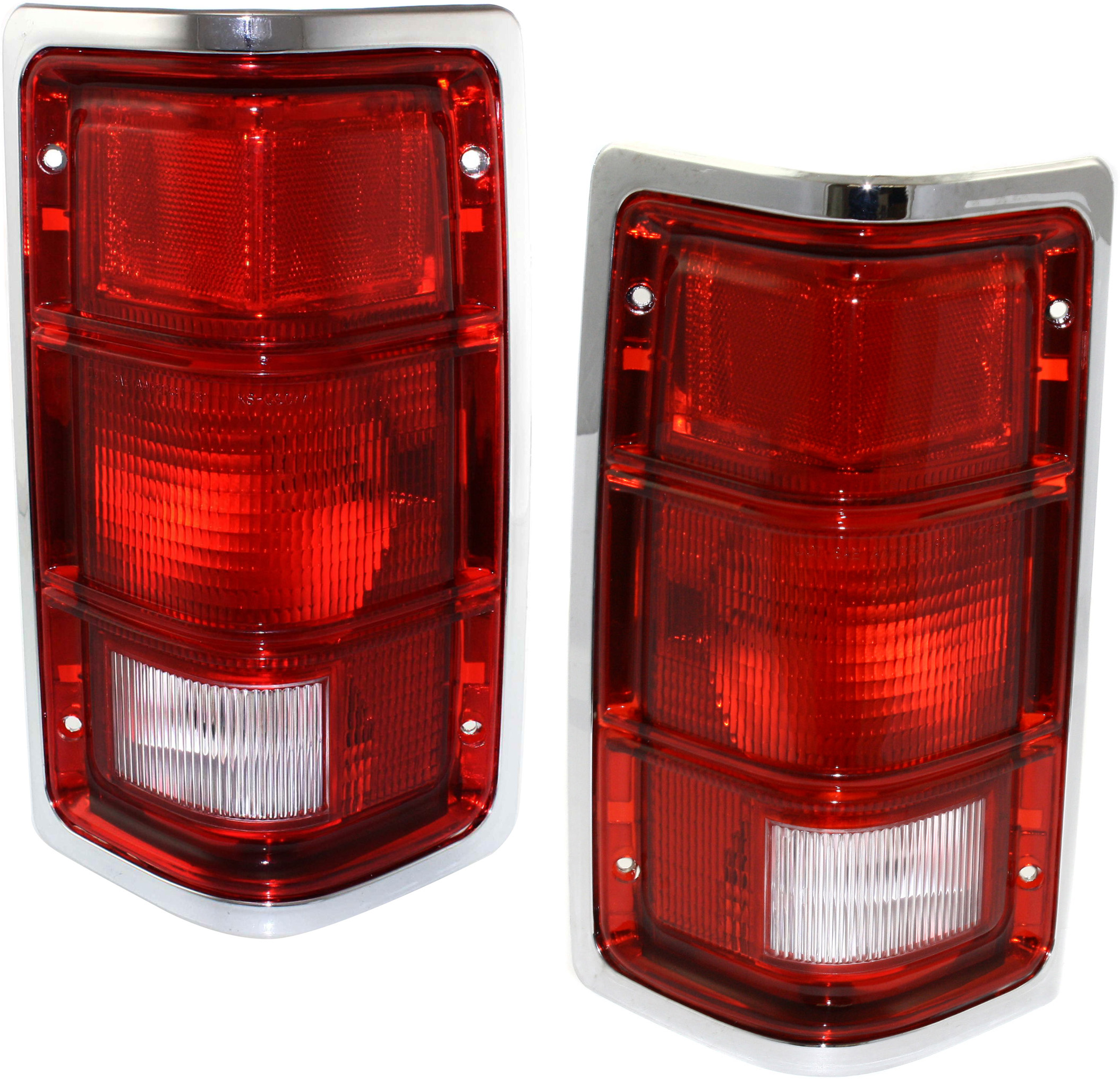 AM DAKOTA 87-96 TAIL LAMP RH AND LH Lens and Housing Halogen w Chrome Outer Trim w o Chrome Inner Stripes SKU SET TRI4721 Partslink CH2800110 CH2801110 OEM 4482577-4482576