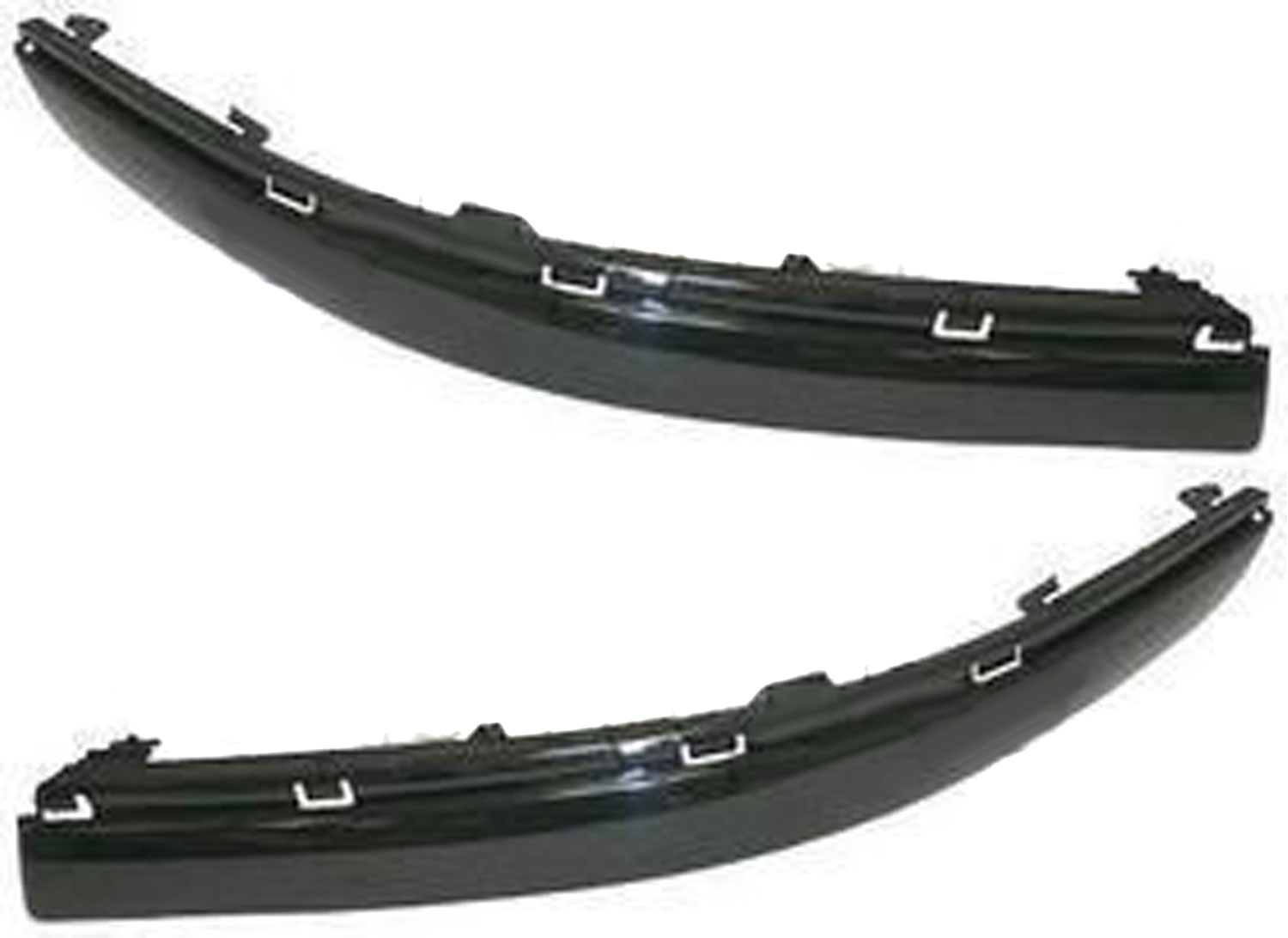 AM PASSAT 01-05 FRONT BUMPER MOLDING RH AND LH Black New Body Style SKU SET V016103 Partslink VW1046101 VW1047101 OEM 3B0807717CGRU 3B0807718CGRU
