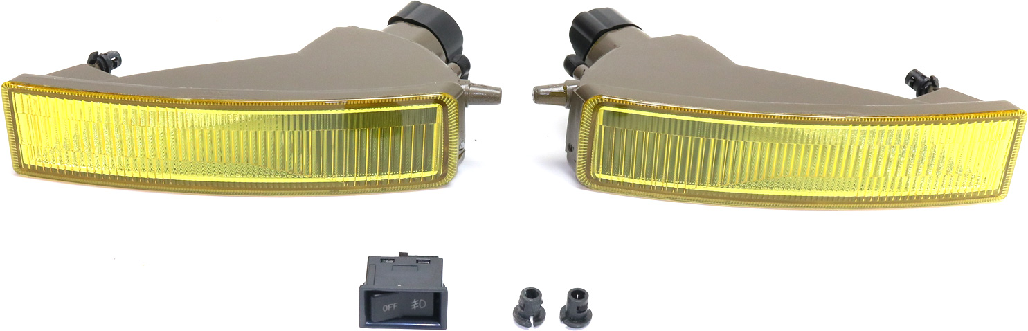 AM XB 04-06 FRONT FOG LAMP RH and LH Assembly Halogen Yellow Lens w Switch SKU STYSC0406FL3 OEM Performance