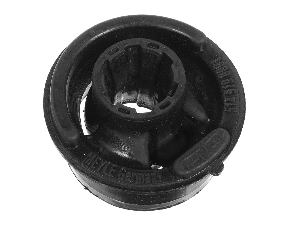 AM Control Arm Bushing SKU T325149190001 OEM 9191537
