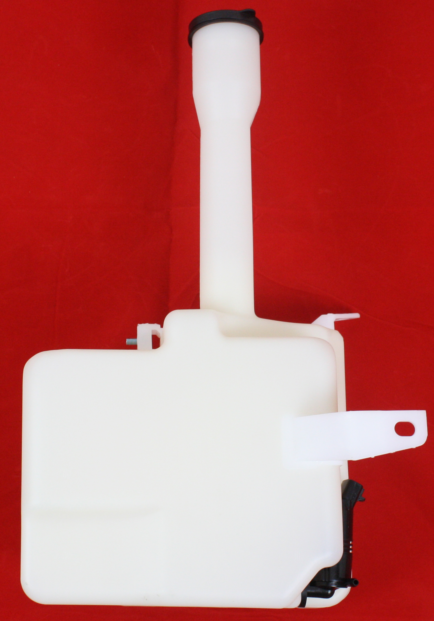 AM CAMRY 97-01 WASHER RESERVOIR Assy w Pump and Cap w o Sensor Hole Esna Brand USA Built SKU T370503 Partslink TO1288104 OEM 85315AA010