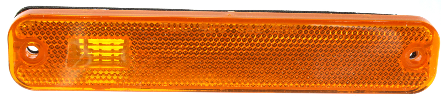 AM ECONOLINE VAN 75-91 FRONT SIDE MARKER LAMP RH=LH Lens and Housing On Fender SKU TRI420 Partslink FO2550101 OEM D3TZ15A201A