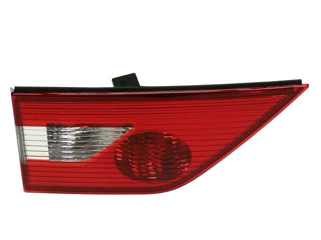 AM Tail Light SKU ULO1001111 OEM 63213420205
