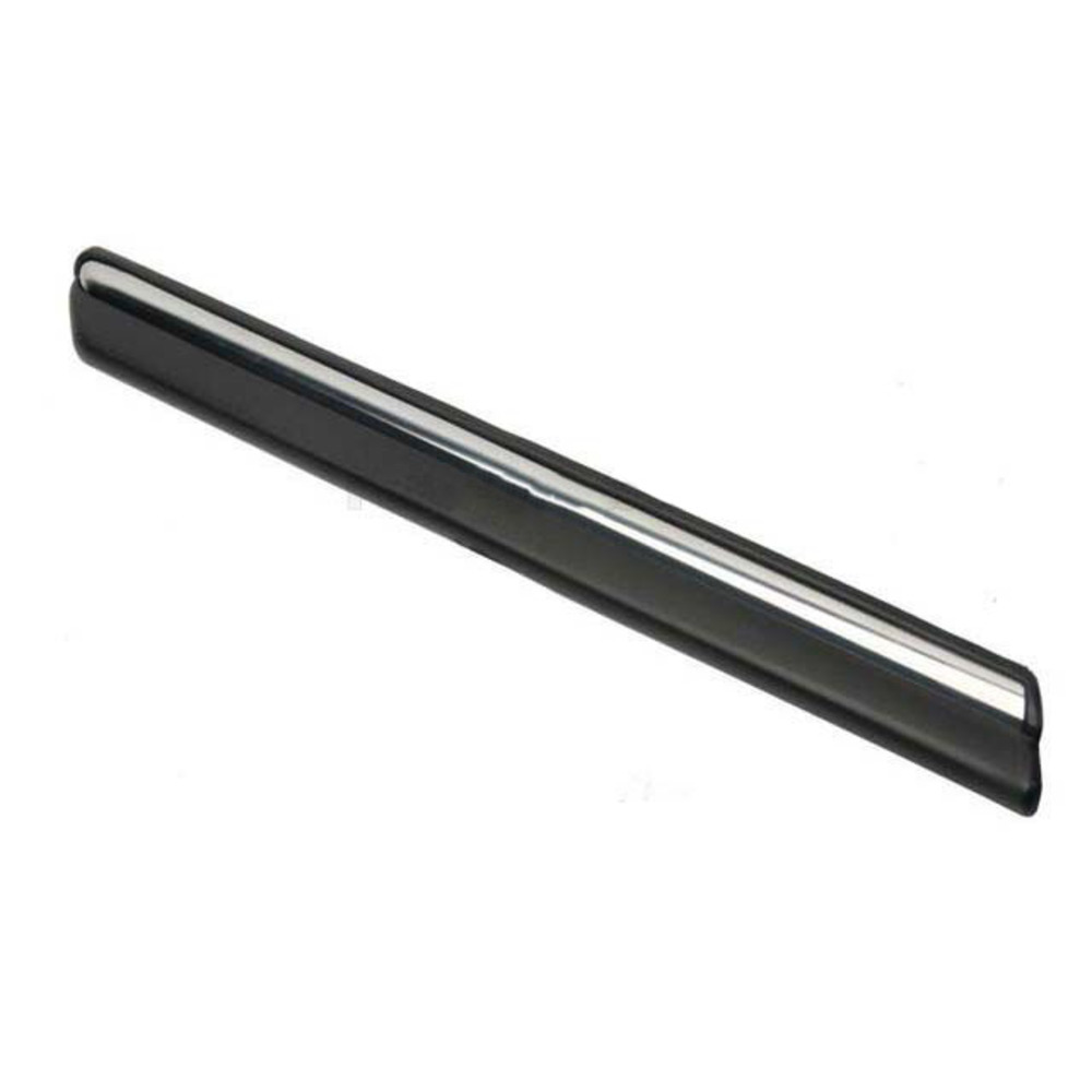 AM Fender Molding SKU URO1078800182 OEM 1078800182