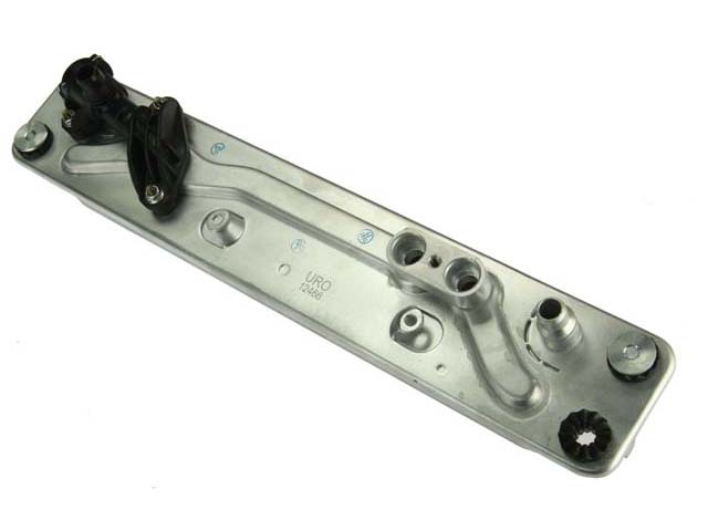 AM Oil Cooler SKU URO17217553389 OEM 17217553389-17216647315
