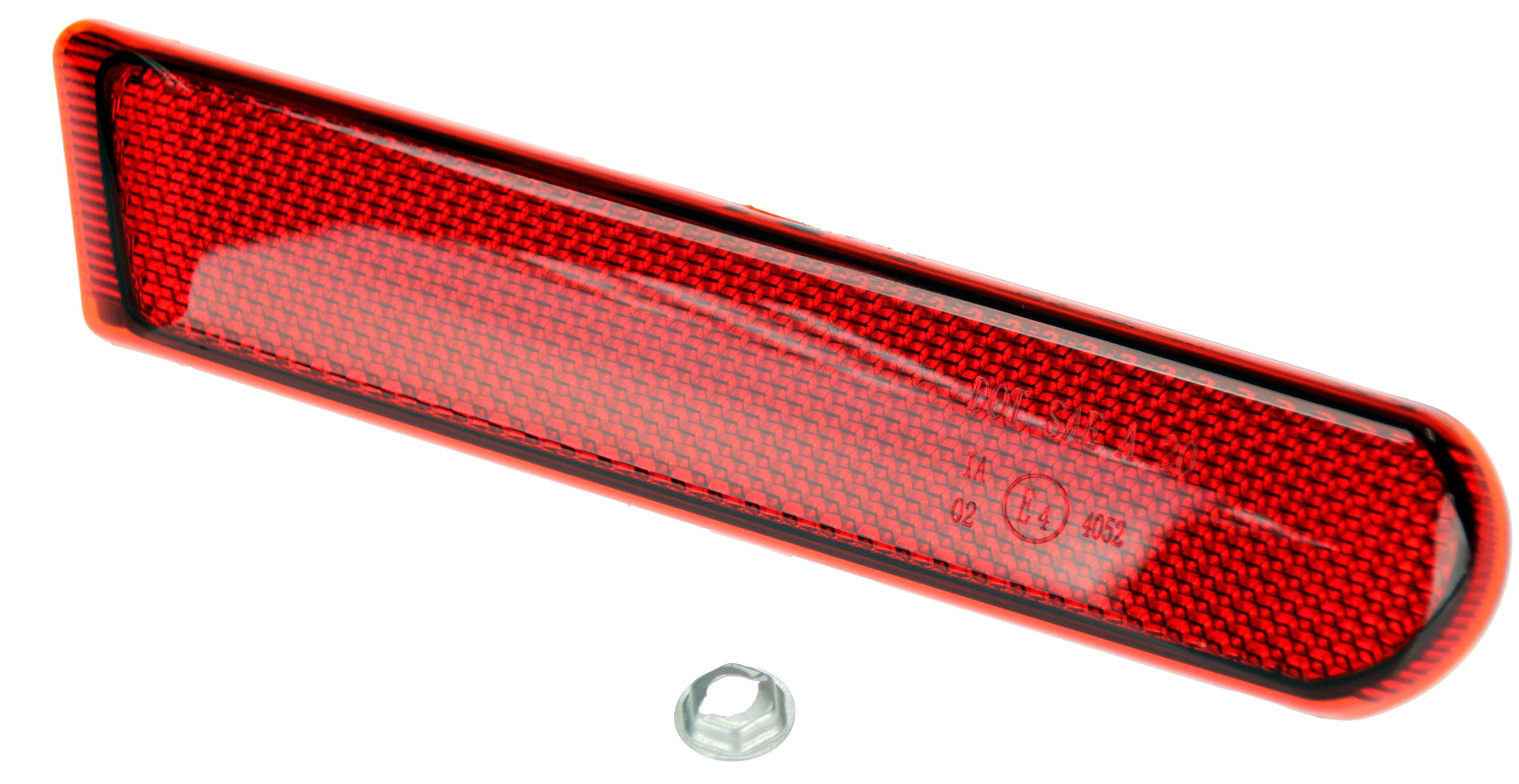 AM Bumper Reflector SKU URO63148381253 OEM 63148381253