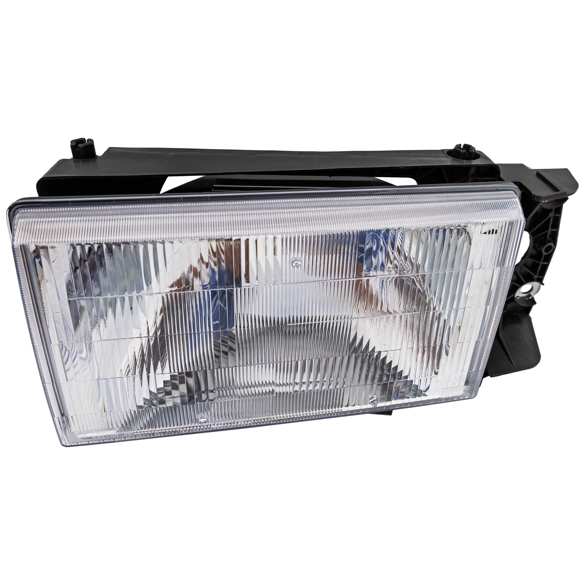 AM VOLVO 740-90-92-940-91-95 HEAD LAMP LH Assembly Halogen SKU V100134 Partslink VO2502106 OEM 13696034