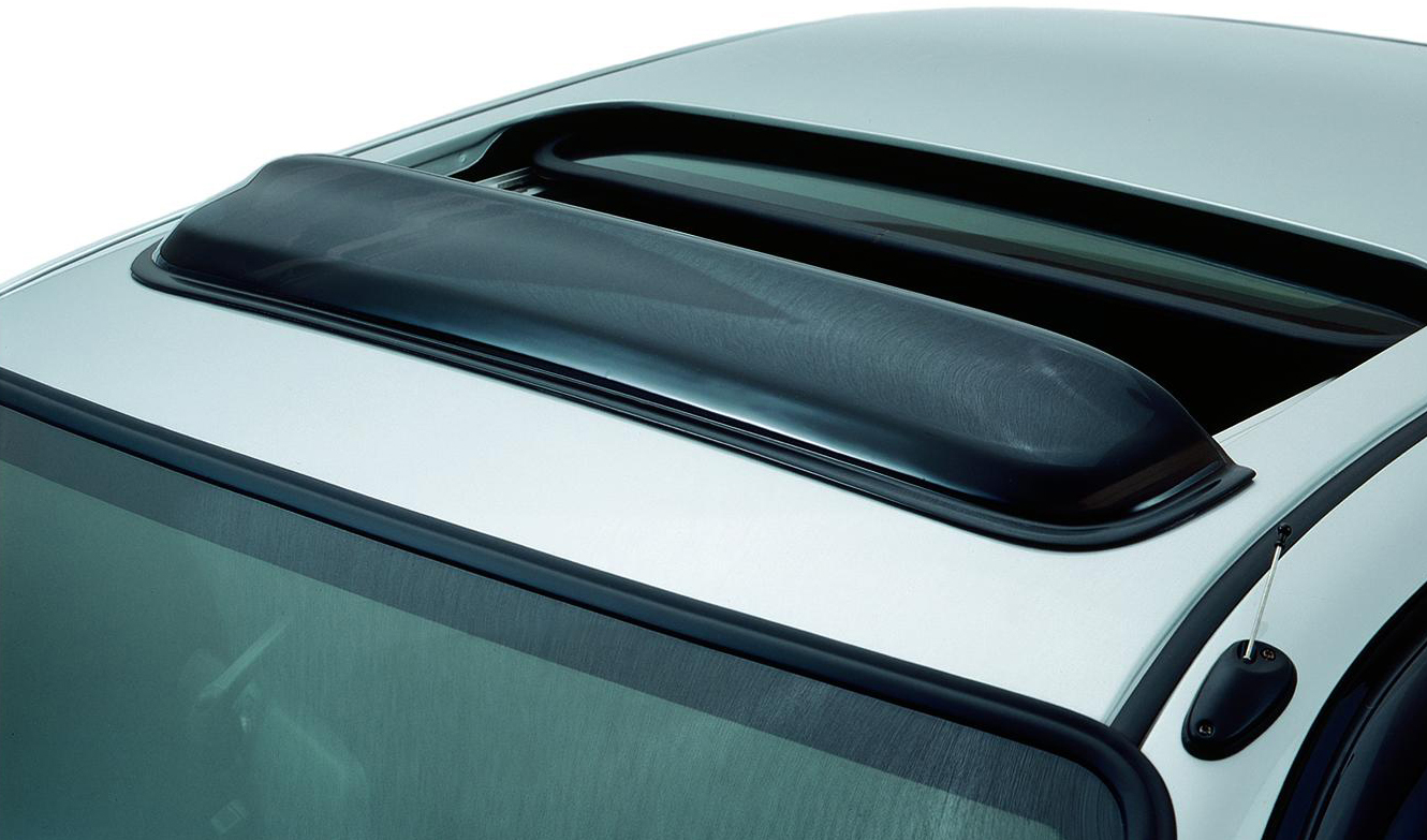 AM 1999-9999 UNIVERSAL WINDFLECTOR WINDFLECTOR CLASSIC Color: SMOKE No Drll: Y SKU V1577001