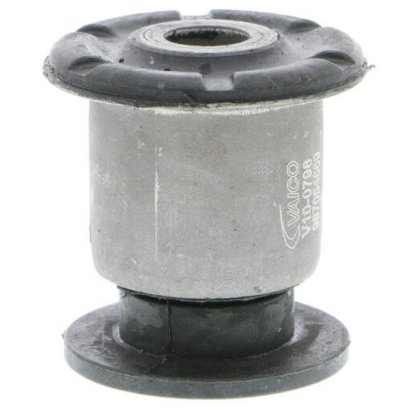 AM Control Arm Bushing SKU VCOV100798 OEM 7L0407183A 95534158800