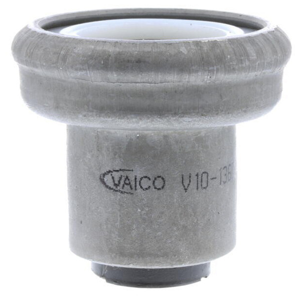 AM Control Arm Bushing SKU VCOV101367 OEM 251407077