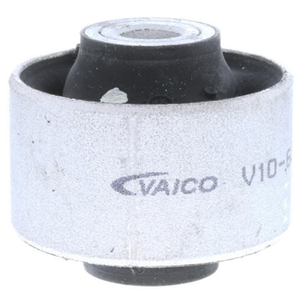 AM Control Arm Bushing SKU VCOV1060461 OEM 4B0407515