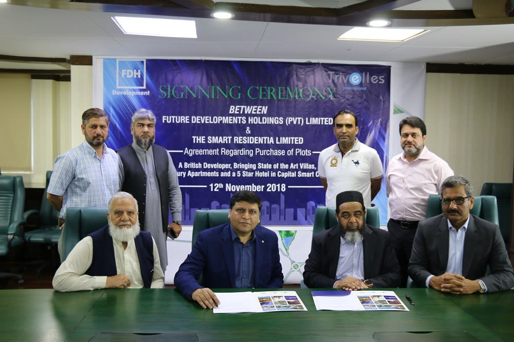 Signing Ceremony between FDHL & The Smart Residential Limited