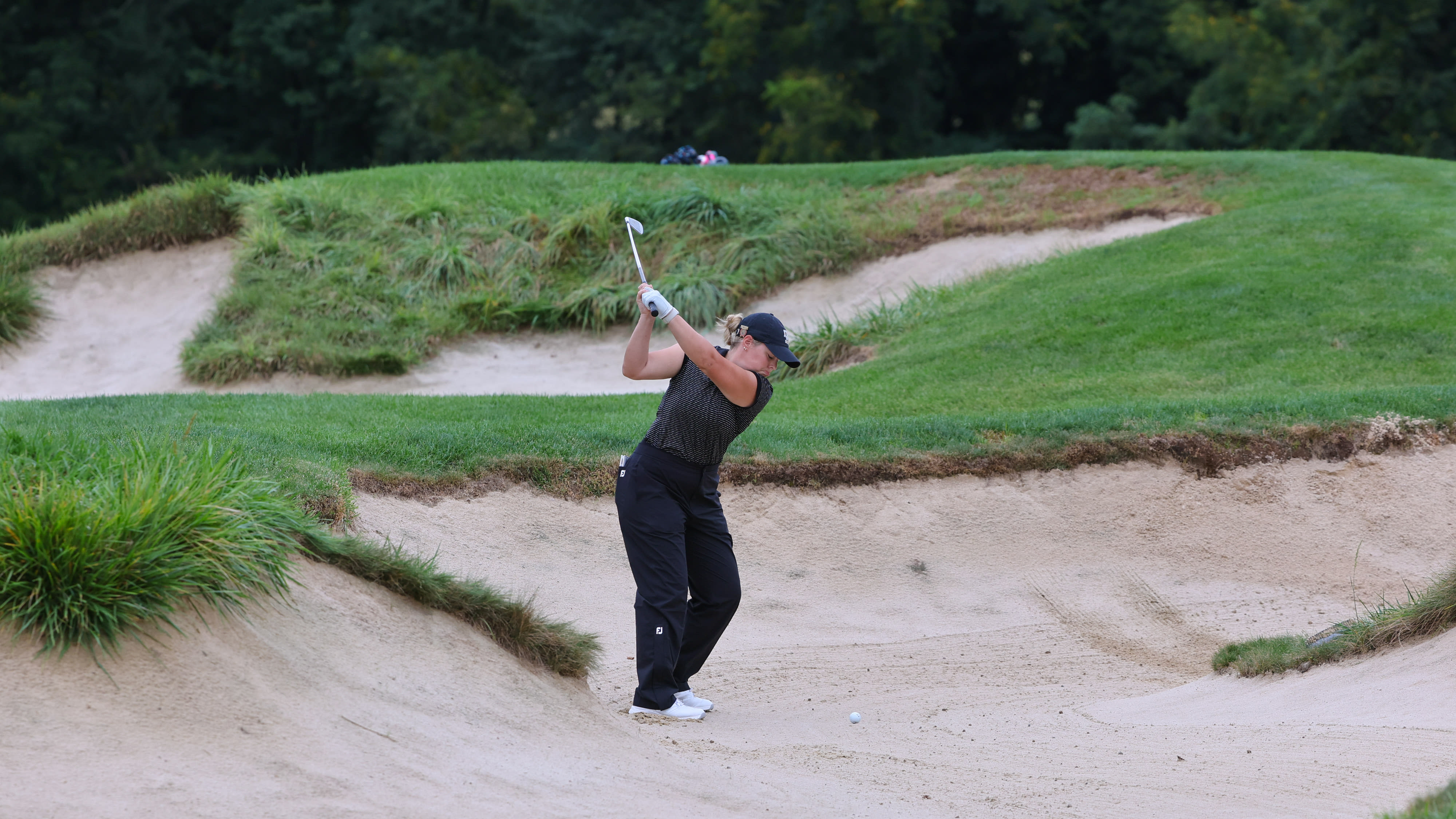 Round 1 leader Courtney Dow shot a 75 in Sunday's second round of stroke play (Jeff Haynes/USGA)