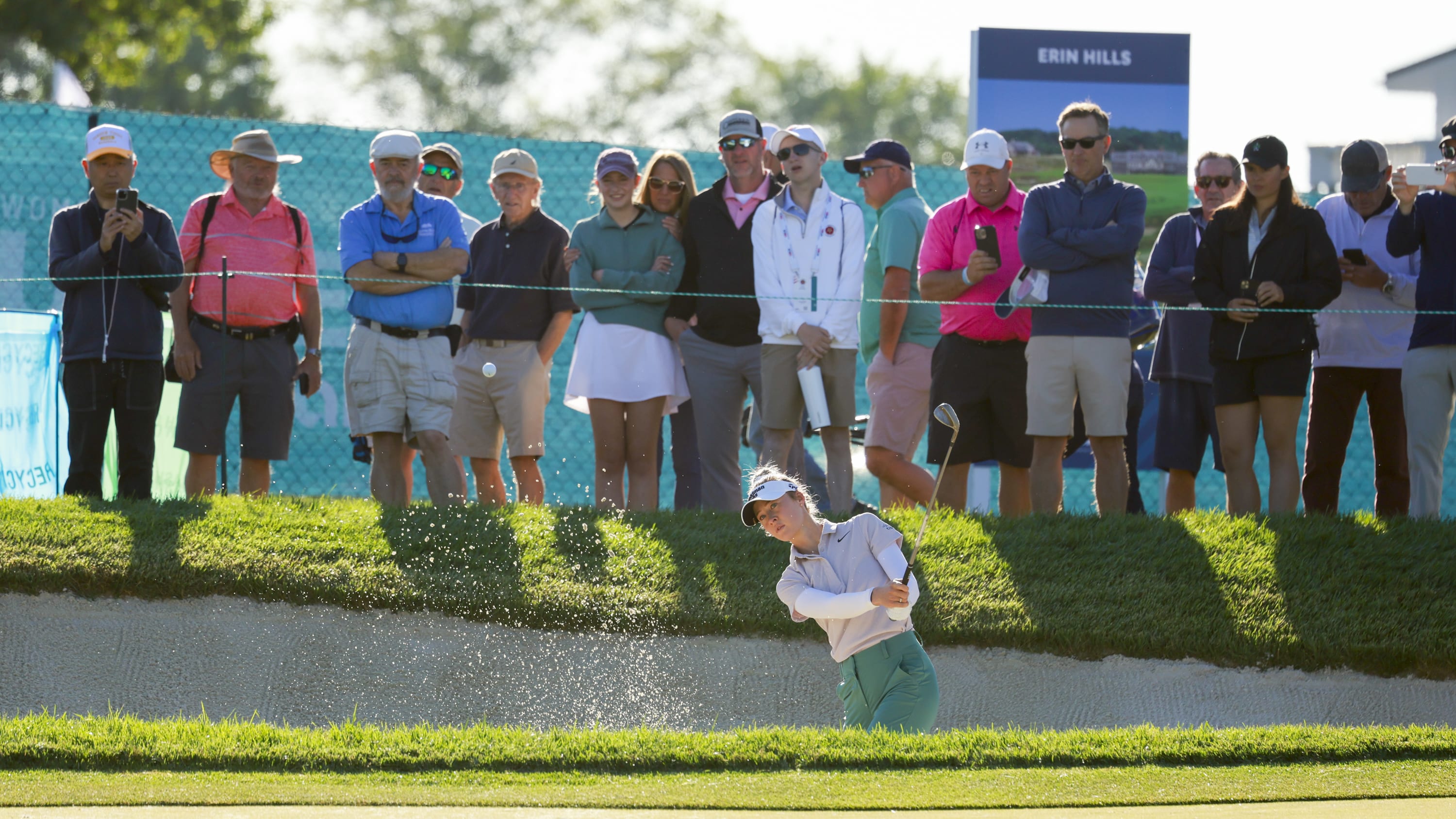 Nelly Korda out of bunker