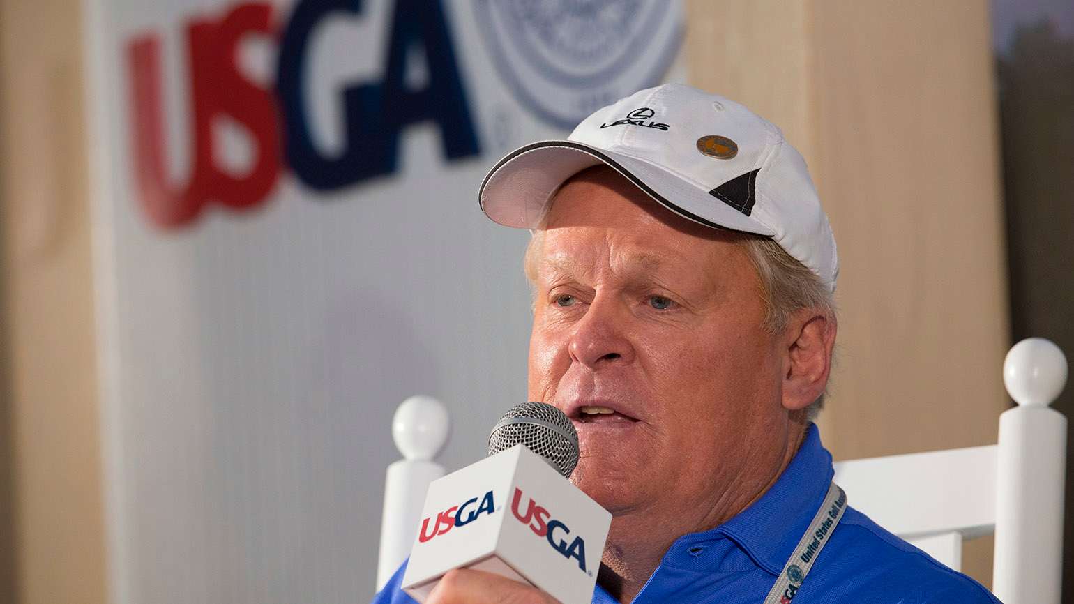 NBC lead golf analyst and 1973 U.S. Open champ Johnny Miller sensed early on in the championship something special was coming from Tiger. (USGA/Jonathan Kolbe)