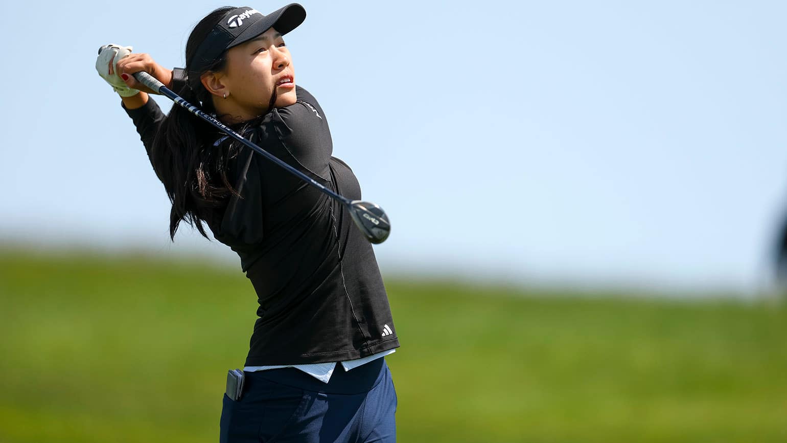 Some added distance coupled with an impeccable short game has given 17-year-old Rayee Feng more confidence this year. (USGA/Kathryn Riley)