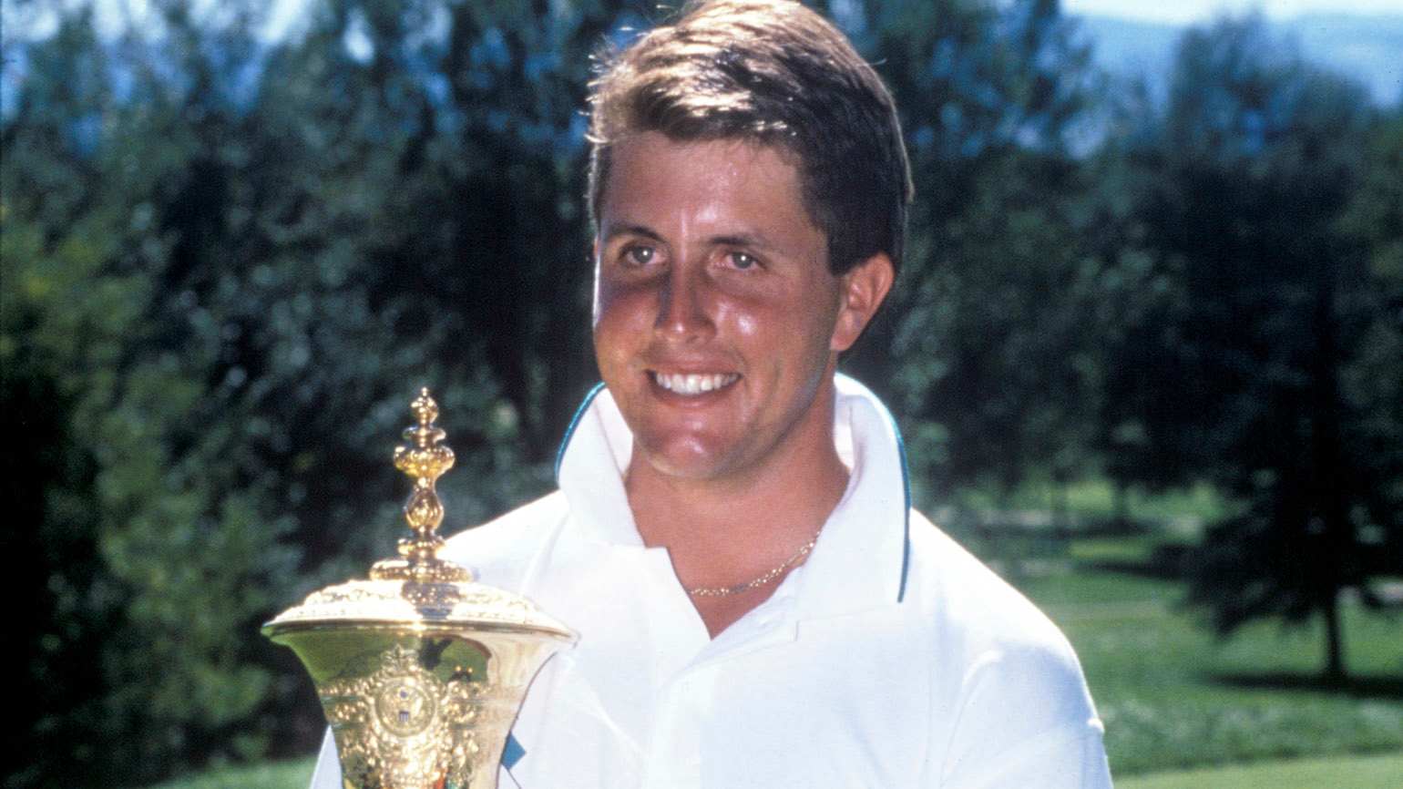 Before embarking on his Hall-of-Fame professional career, San Diego native Phil Mickelson claimed the 1990 U.S. Amateur at Cherry Hills C.C. (USGA Archives)